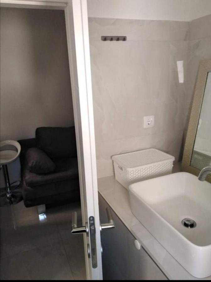 In The Centar Apartment Rijeka Ngoại thất bức ảnh