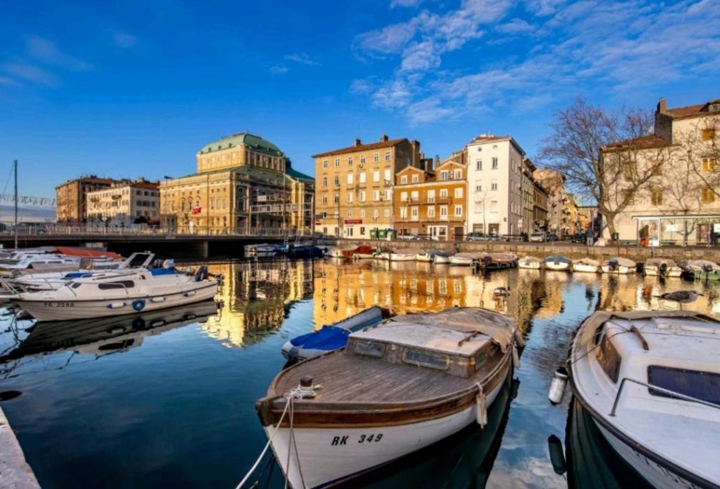 In The Centar Apartment Rijeka Ngoại thất bức ảnh